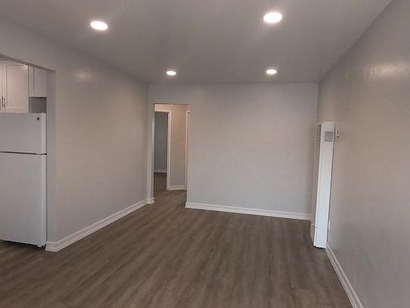 2nd image of 586 Glover Ave #C