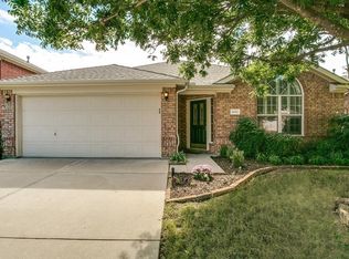 4000 Rochester Dr, Fort Worth, TX 76244