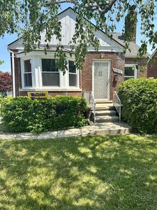 15733 Couzens Ave, Eastpointe, MI, 48021