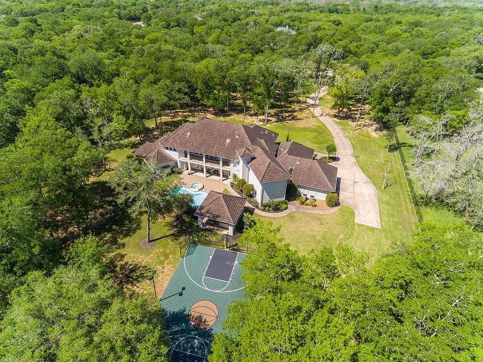 8243 Thompson Lake Dr, Missouri City, TX 77459 Zillow