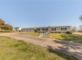 5341 Rabun Rd, Navasota, TX 77868