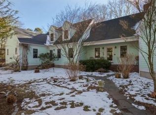 2 Waterview Ln, Mattapoisett, MA 02739