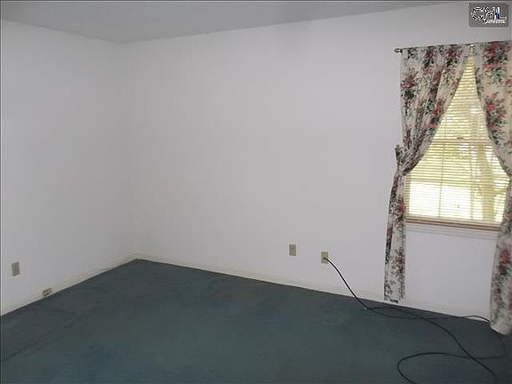 5th image of 3632 Cairnbrook Dr