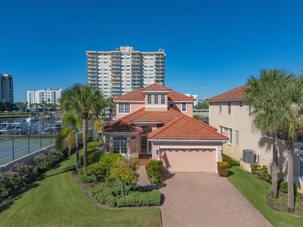 1648 Sand Key Estates Ct, Clearwater, FL 33767