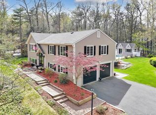 17 Horseshoe Dr, East Granby, CT 06026
