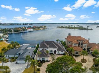 252 Marlin Cir, Panama City Beach, FL 32408