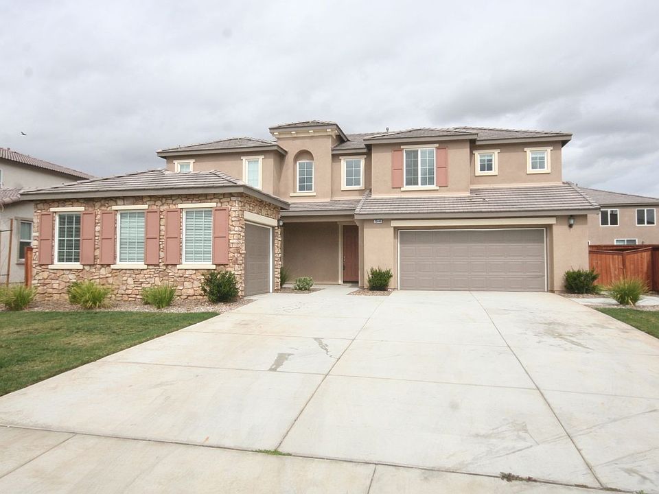 1st image of 25446 Clovelly Ct
