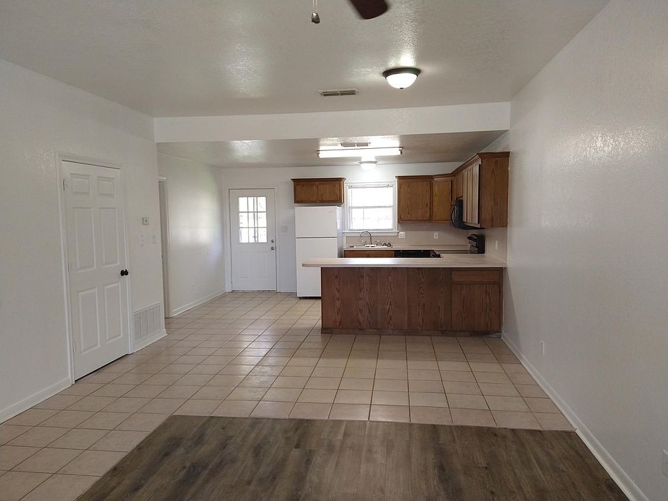 1st image of 928 Andrews St #928