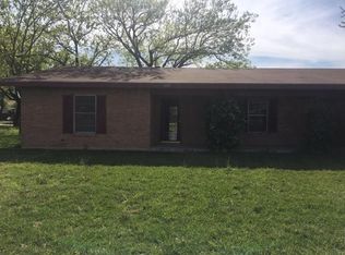 1717 N Getty St, Uvalde, TX 78801