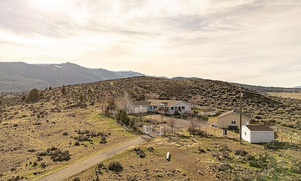 1st image of 466-300 Hanlon Ln