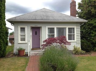 8054 17th Ave NE, Seattle, WA 98115