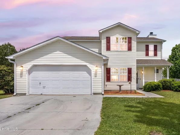 316 Mann Street, Hubert, NC 28539