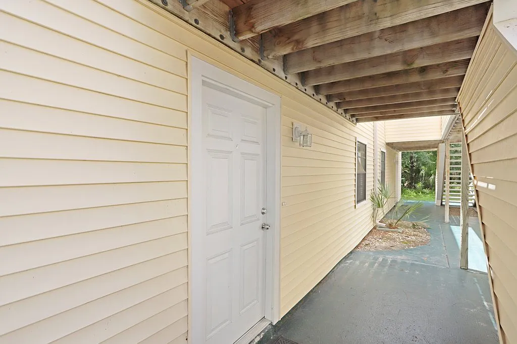2 bed, 915 sqft, $1,700 — Photo 3