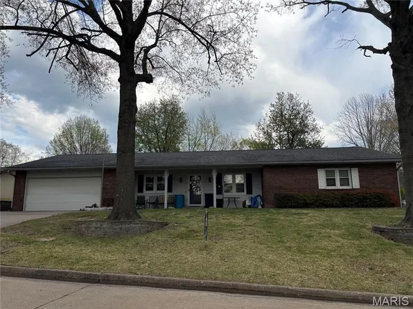 2916 La Mesa Dr, Cape Girardeau, MO 63701