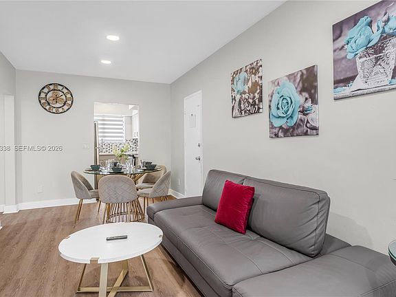 4th image of 10006 E Bay Harbor Dr #16