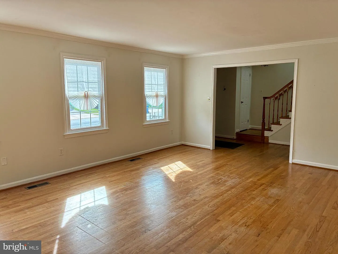 4 bed, 3.5 bath, 2880 sqft, $4,700 — Photo 4