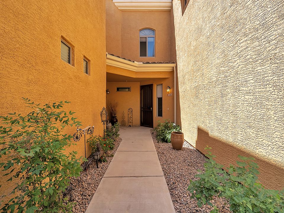 Entrance path into your building