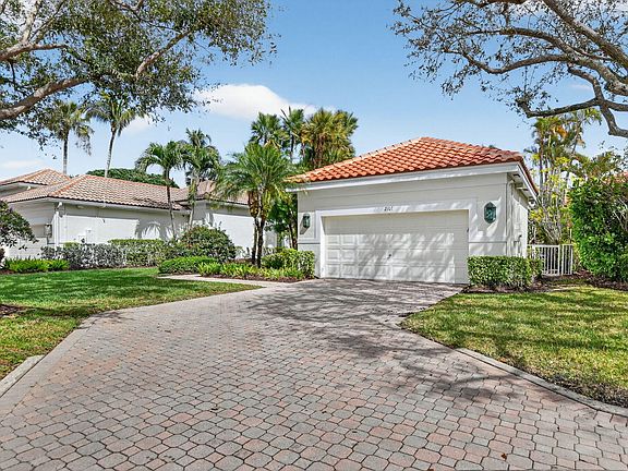 3rd image of 2107 NW 62nd Drive