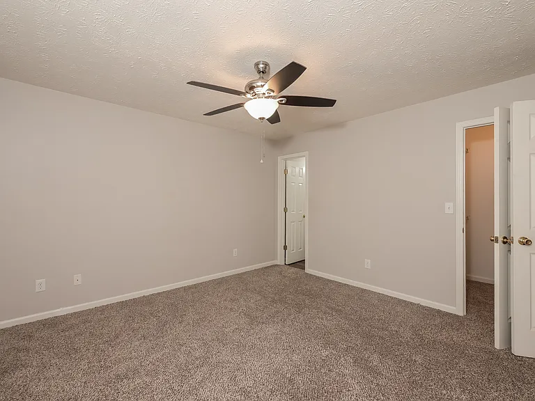 350 Mary Alice Dr — Photo 11