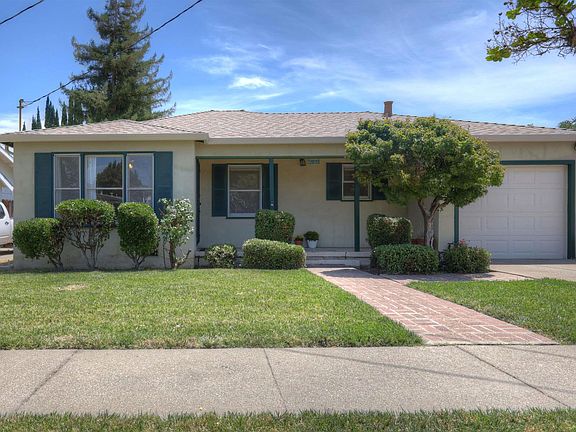 5th image of 2745 D St