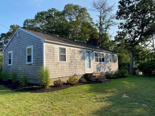 2 Ebb Road, South Dennis, MA 02660