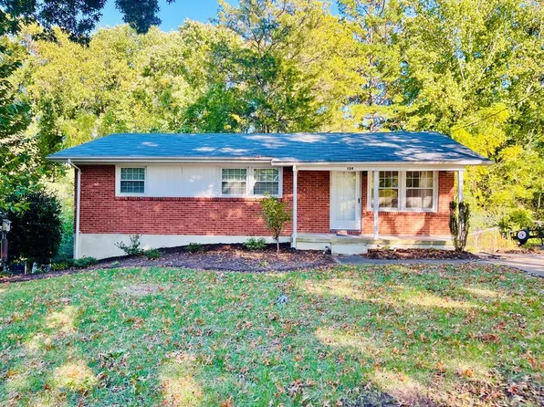 124 Rosemary Ln, Danville, VA 24541