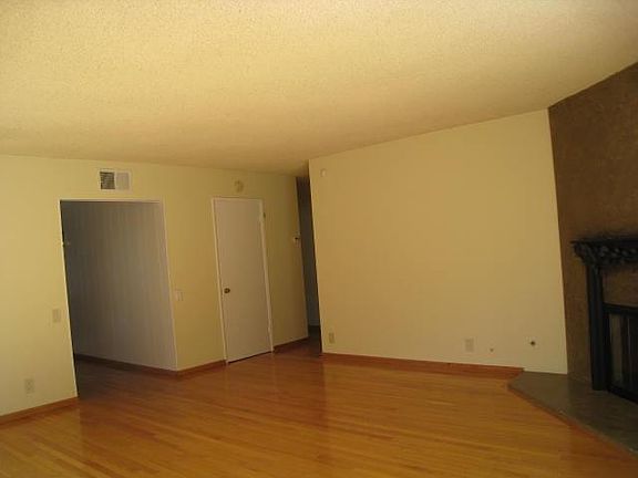 5th image of 7054 Pomelo Dr