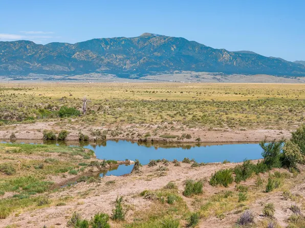 County Road 110, Walsenburg, CO 81089