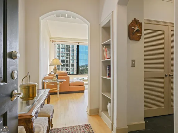 3445 Stratford Rd NE APT 1207, Atlanta, GA 30326