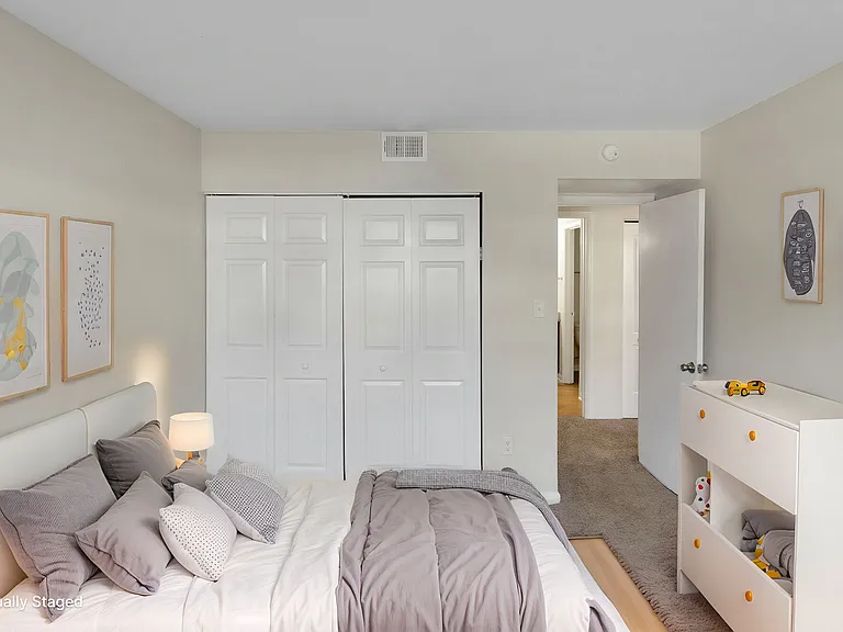 Timber Point Apartments — Photo 10