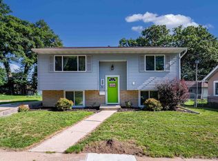 700 Upton Ave, Waterloo, IA 50701