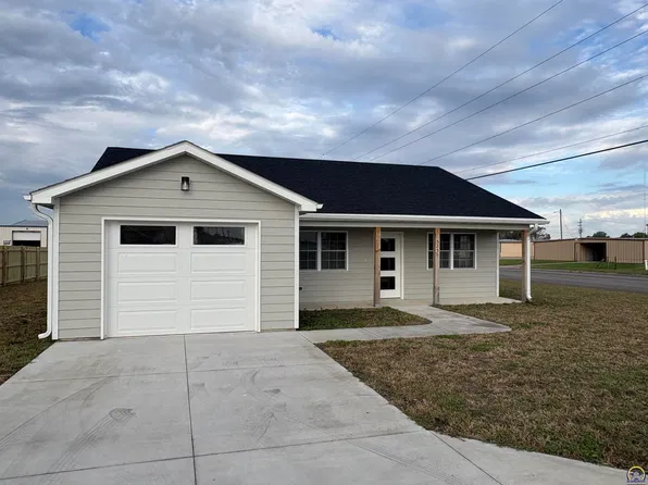 525 Brookston St, Emporia, KS 66801