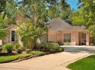 62 S Castlegreen Cir, Spring, TX 77381