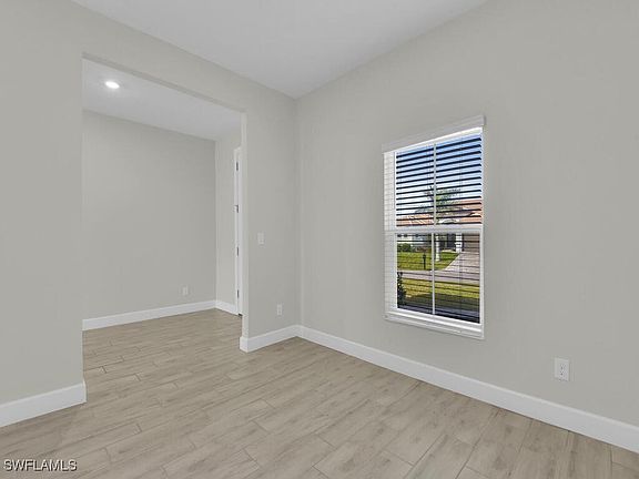 5th image of 4430 NW 33rd St
