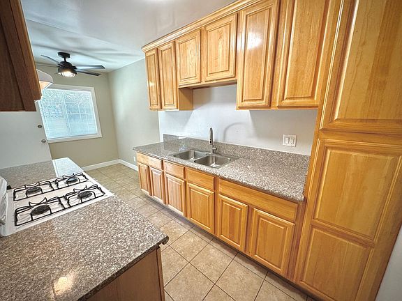 5th image of 321 N Macneil St #2