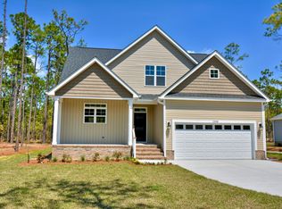 2010 Albemarle Rd, Southport, NC 28461