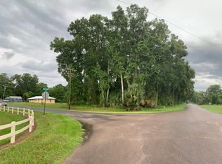 2 Southwest Dr, Chiefland, FL 32626