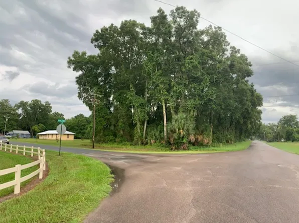  SW 2nd Dr, Chiefland, FL 32626