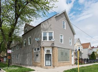 3540 W Wolfram St, Chicago, IL 60618