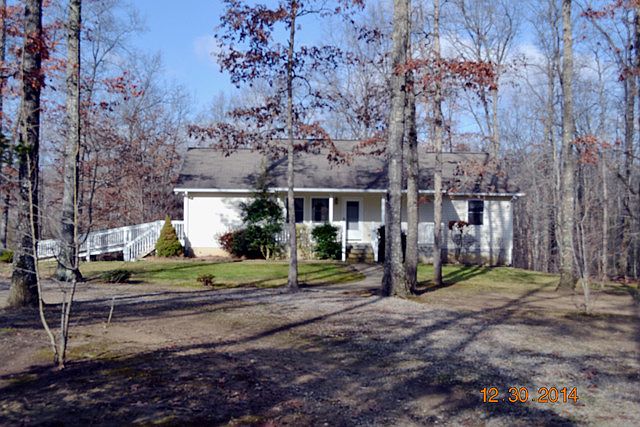 2nd image of 3896 Cumberland Lakes Dr