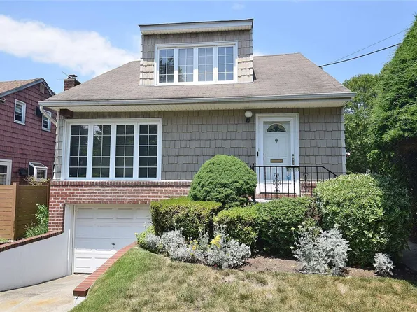 249-15 41st Avenue, Little Neck, NY 11363