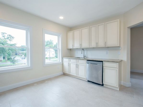 38 Piermont Rd #2R