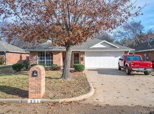331 River Oaks Ln, Canton, TX 75103