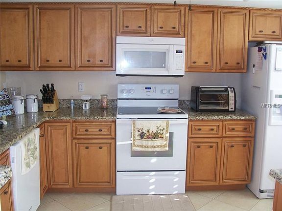2nd image of 19029 Us Hwy 19 N APT 25B