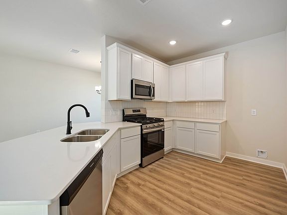 25510 Blossom Court - Rockport - Kitchen