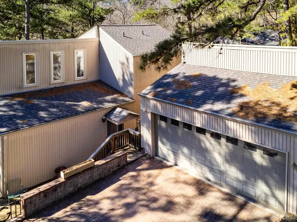 11073 Bainbridge Dr, Little Rock, AR 72212