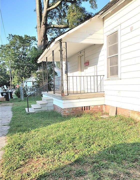 1st image of 13 Geer St