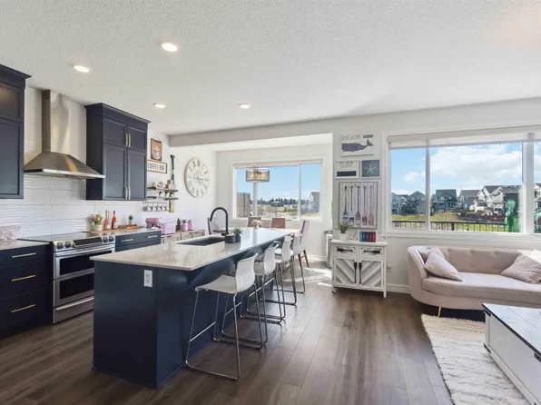 102 Juneau Way, Saint Albert, AB T8N 7V6