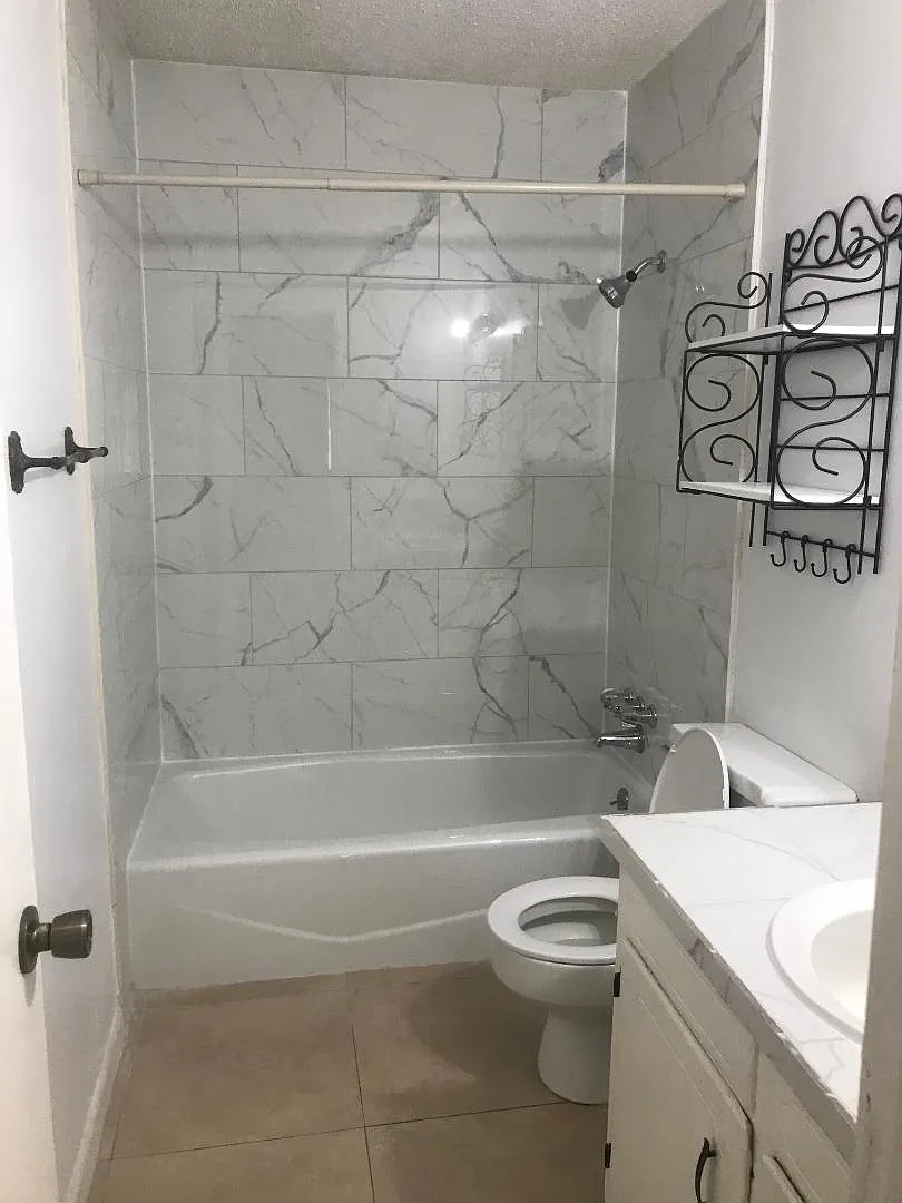 4 bed, 1.5 bath, 1550 sqft, $1,550 — Photo 4