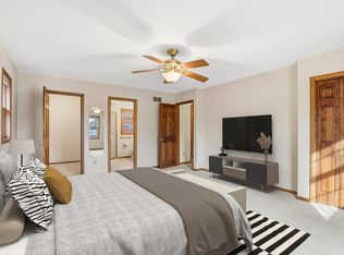 1826 3rd St SW, New Brighton, MN 55112